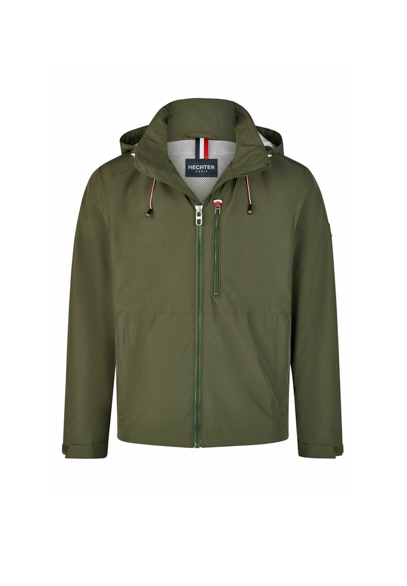 Grüne Kapuzenjacke aus leichtem Material, mit einem Reißverschluss vorne, Kordelzugkapuze und dezenten Akzentstreifen im Krageninneren.