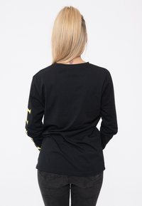 Paradiso Clothing HEARTAGRAM BAND  - Long sleeved top - black