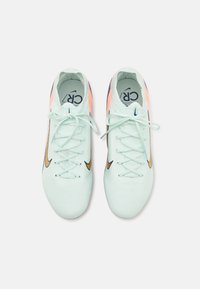 Nike Performance ZOOM VAPOR 16 PRO MDS FG - Kõva pinnase jalgpallisaapad - barely green/metallic gold coin