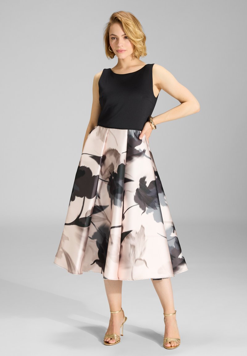 Wedding Guest Black And White Wedding Outfits Discover 28 Church Clothes  And Clothes Ideas Fashion, Outfits,