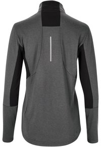 Grå langtærmet atletisk top med høj krave, sorte mesh-detaljer på ærmerne og en reflekterende stribe på ryggen for synlighed.