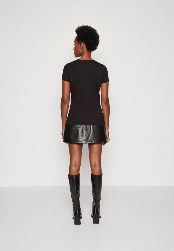 SS CN 4G LOGO - Print T-shirt4