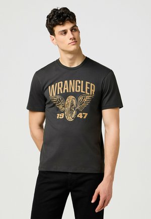 Wrangler SHORT SLEEVE AMERICANA - REGULAR FIT - Camiseta estampada - anthracite