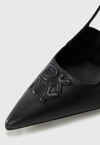 DKNY MEDIVILLE - Ψηλοτάκουνα παπούτσια - black