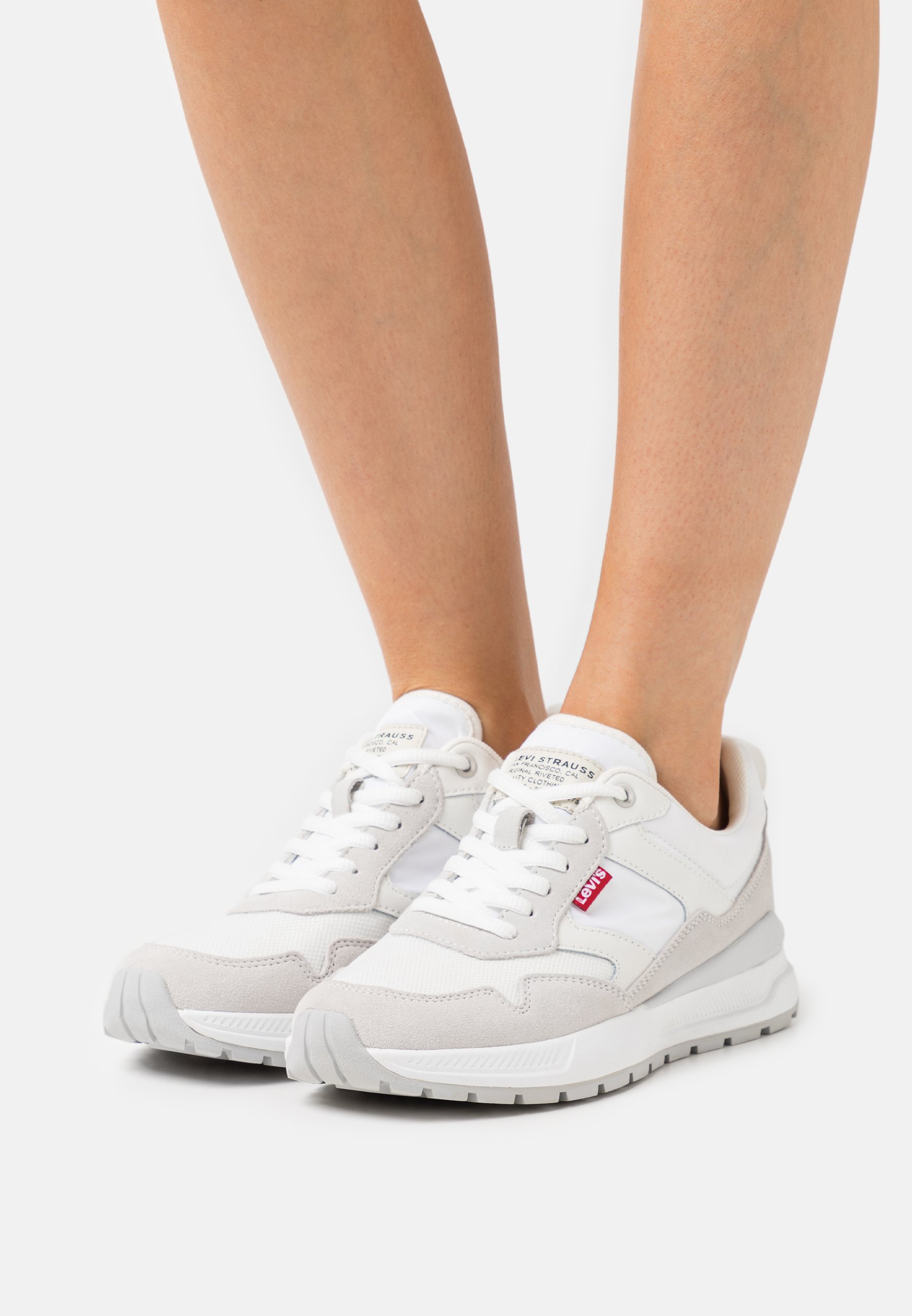 refresh white trainers