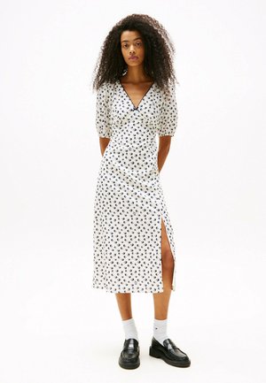 BIRD PRINT WRAP MIDI - Freizeitkleid - white bird aop