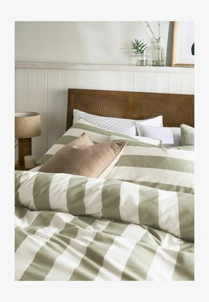 Next, REVERSIBLE DUVET COVER AND PILLOWCASE SET UNISEX - Sengetøj - green white wide stripe