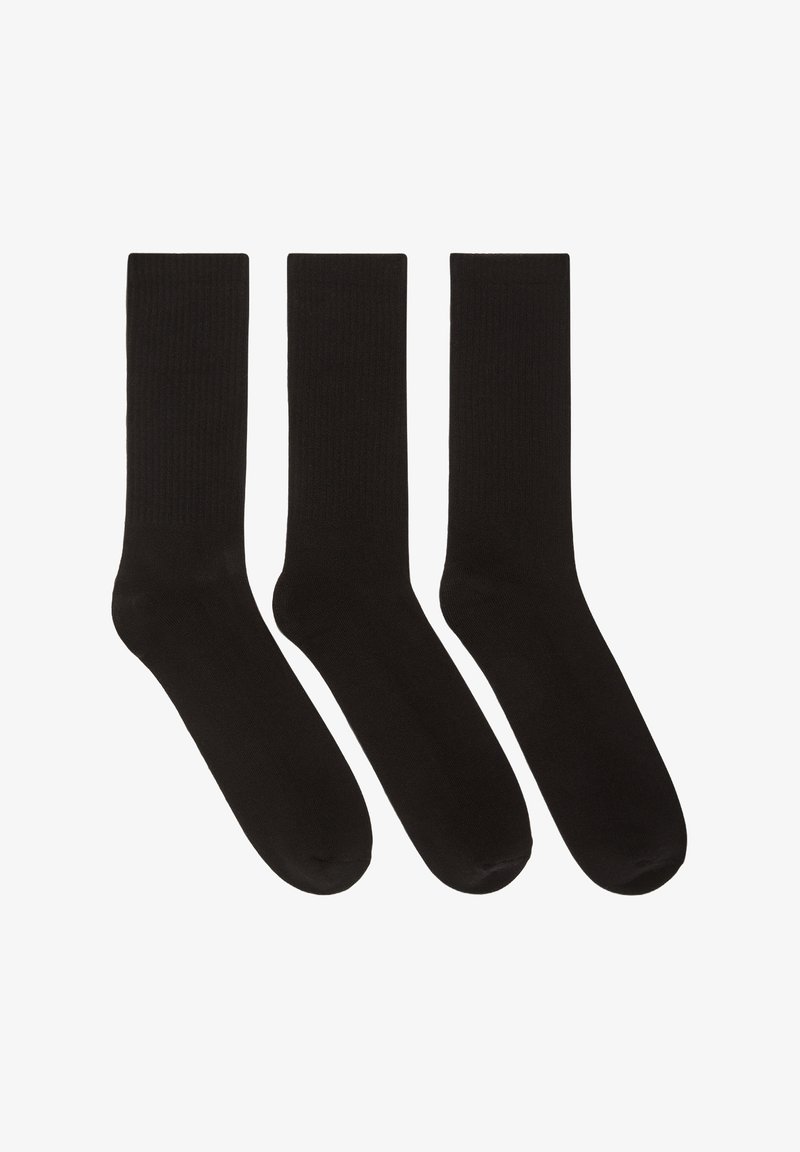 Czarne skarpetki bawełniane, trzy pary, długość do kostki, żebrowana struktura, gładkie wykończenie, zaokrąglony palec. Odpowiednie do codziennego noszenia.