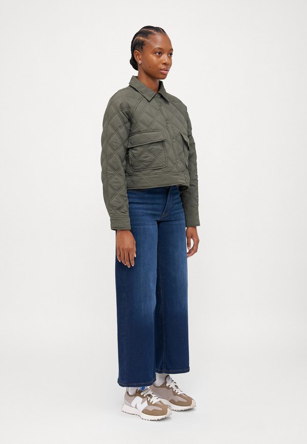 VMVALERIE JACKET - Light jacket - kambaba4