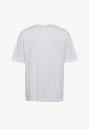 Weißes, kurzärmeliges T-Shirt aus Baumwolle in lockerer Passform. Verfügt über einen runden Halsausschnitt und einen geraden Saum, ohne sichtbare Muster oder Akzente.