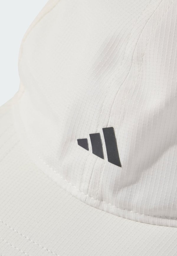 ESSENTIAL AEROREADY  - Cap2