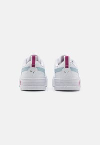 Puma MAYZE UNISEX - Baskets basses - white/frosted dew
