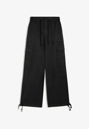 Bershka, PARACHUTE , czarny