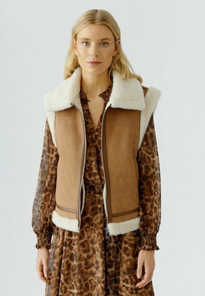 Weste - dk camel white
