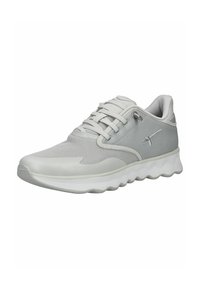 Chaussure de sport gris clair avec tige en mesh et accents texturés, lacets plats et semelle matelassée à motif en vagues pour le confort.