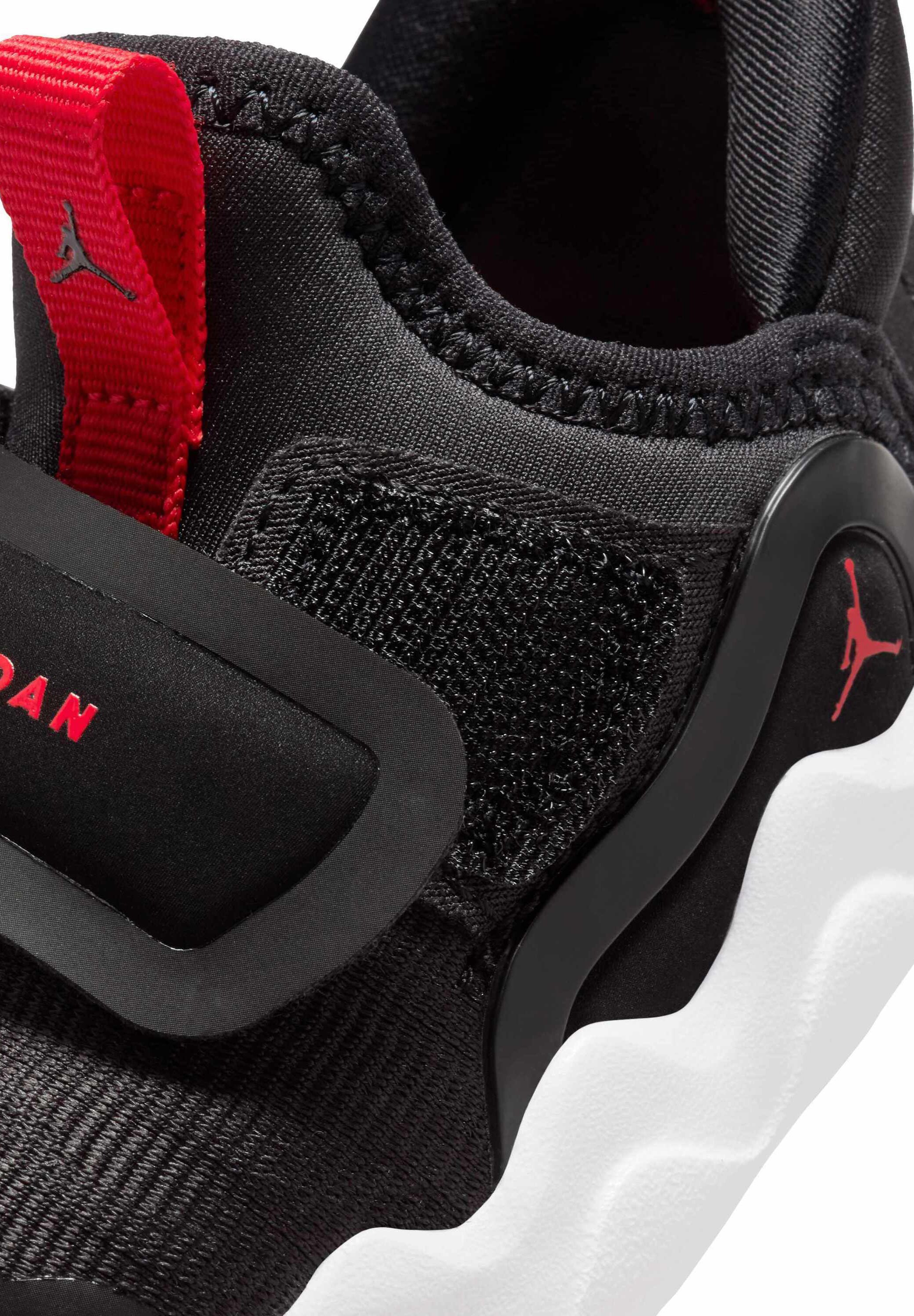 Jordan JORDAN 23/7.2 UNISEX - Zapatos de bebé - black univ red