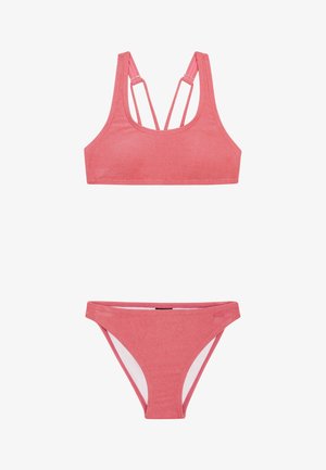Roze bikini-set met een cropped top met gekruiste bandjes en bijpassende low-rise onderkant. Glad materiaal en minimalistisch design.