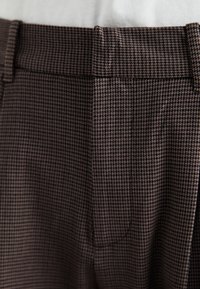 GAP TROUSER - Nadrágok - brown
