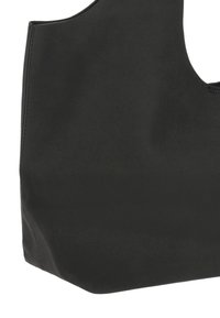 Geantă tote neagră din material neted, cu un design minimalist, margine superioară rotunjită și cusături curate.