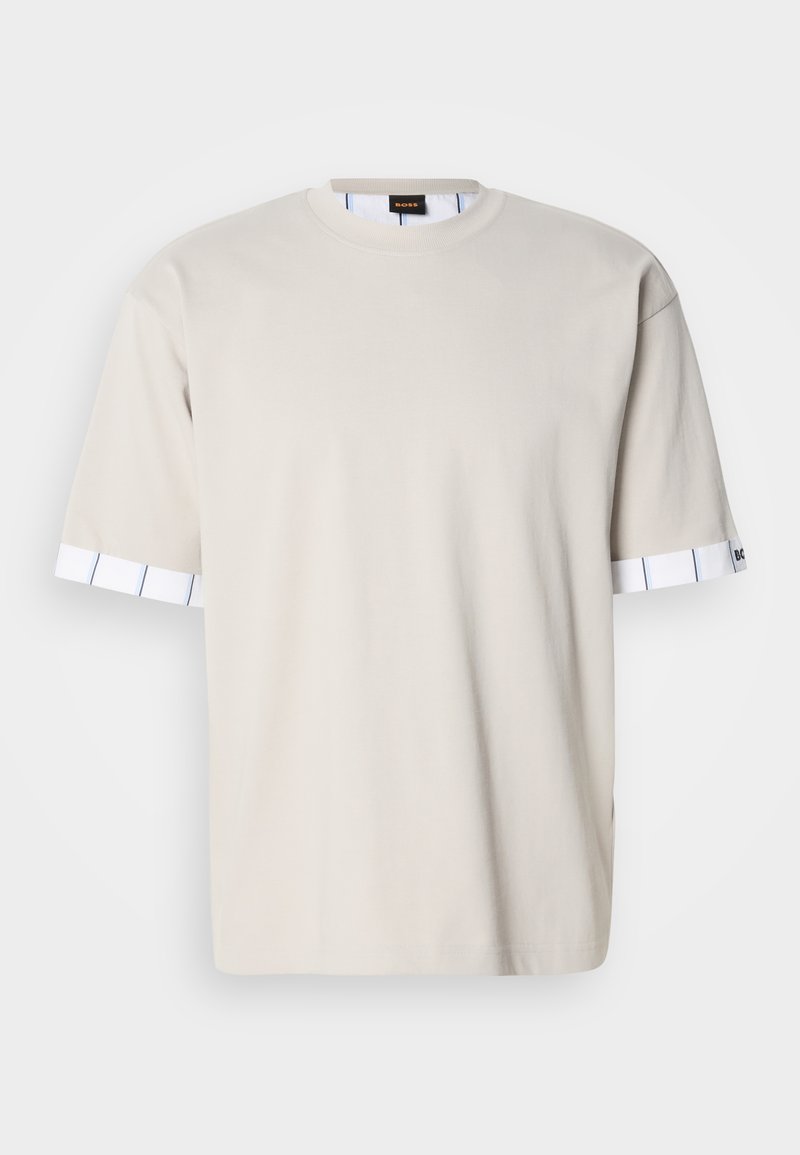 Boss T-shirt print beige Boss T-shirt print beige