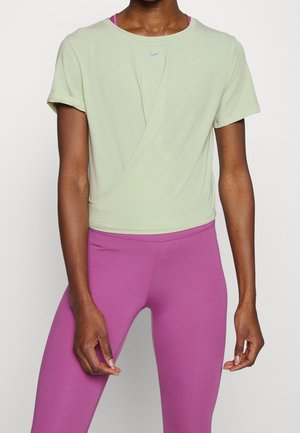 Sport T-shirt - green