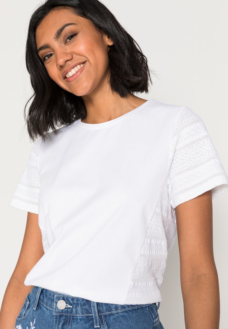 Damen T-Shirts | Vila VITRIVA ABRO T-Shirt basic cloud dancer/weiß - GK82981 Damen T-Shirts | Vila VITRIVA ABRO T-Shirt basic cloud dancer/weiß - GK82981