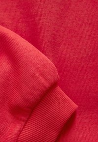 Next Svetr - red