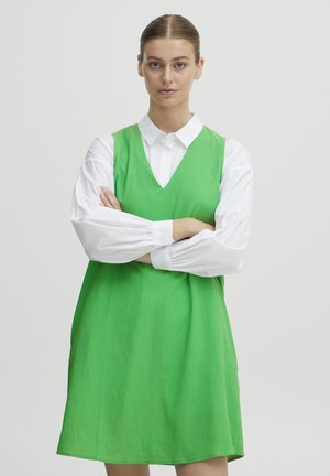 ICHI Day dress - kelly green