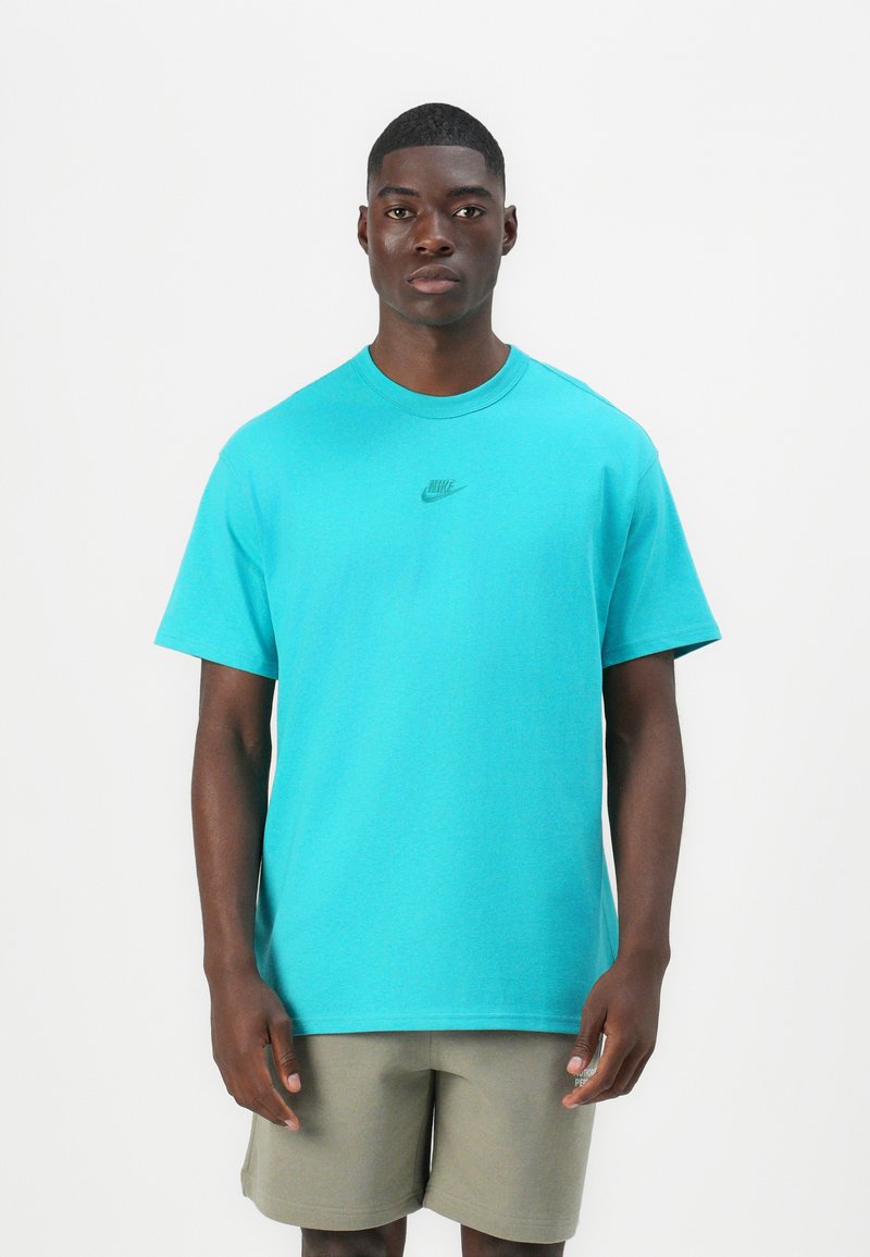 Nike Sportswear - TEE - Basic T-shirt - dusty cactus, Enlarge