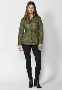 Koroshi PADDED - Jachetă de iarnă - verde green