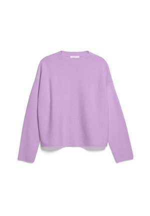 Pull lilas à manches longues avec col rond et coupe décontractée, présenté sur fond blanc.