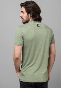 Key Largo MT DIETER - T-shirt con stampa - green