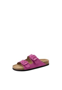 Sandal in camoscio rosa con due fibbie regolabili, una soletta in sughero sagomata e una suola in gomma nera. Design leggero e aperto.
