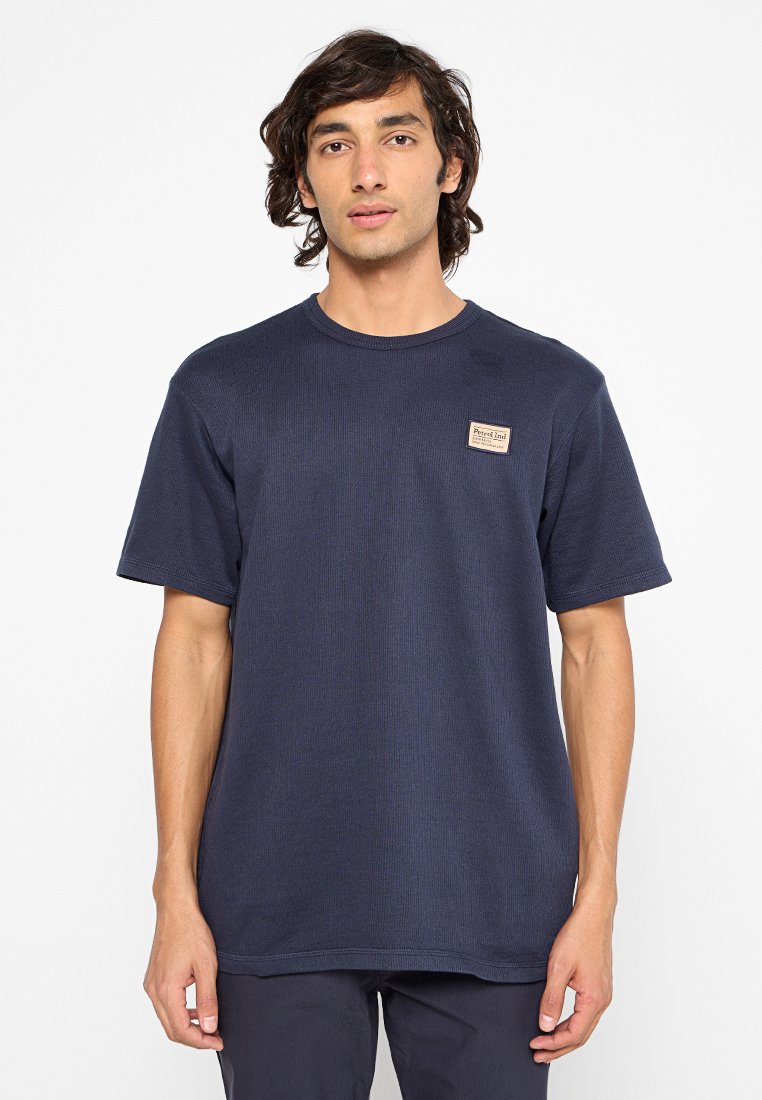 Petrol Industries T-shirt basic donkerblauw Petrol Industries T-shirt basic donkerblauw