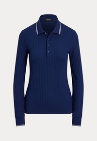 Избран, refined navy/ceramic white