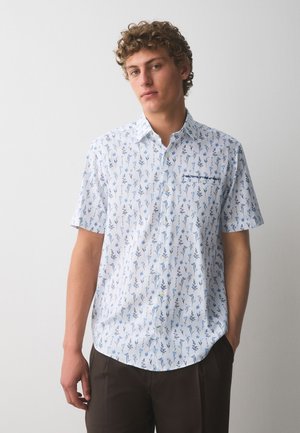 Next, REGULAR FIT - SHORT SLEEVE SHIRT  . - Camicia - white blue floral