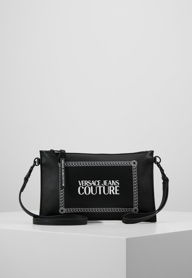 Versace Jeans Couture LINEA MACROTAG Skulderveske black Versace Jeans Couture Skulderveske black Zalando.no