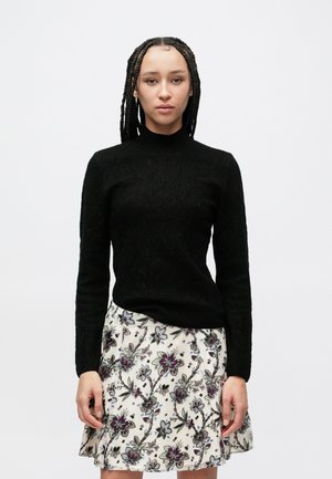 TURTLENECK - Svetrík - black