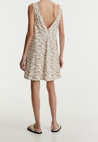EDITED Robe de jour - brown