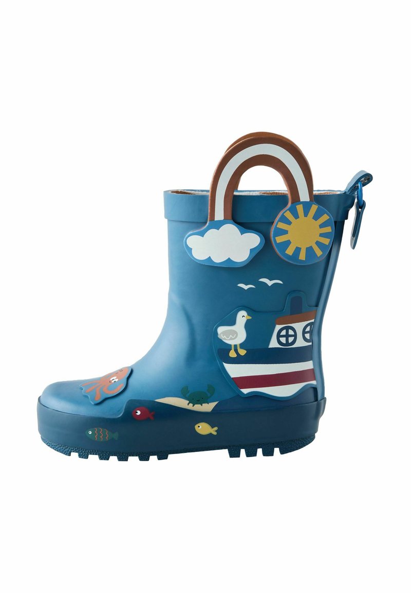 Botte de pluie en caoutchouc bleue pour enfant, décorée de motifs marins colorés, dont un bateau, un poisson, un crabe et une pieuvre. Semelle extérieure texturée pour une meilleure adhérence.