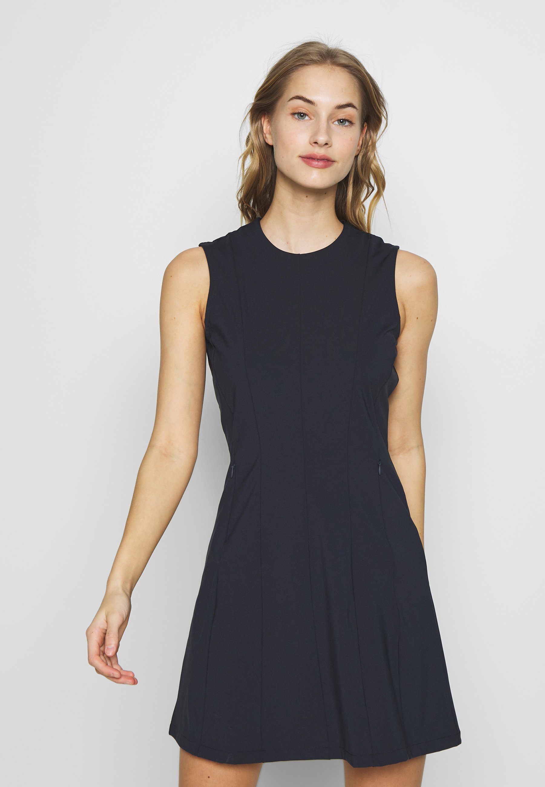 J.LINDEBERG JASMIN LUX SCULPT Jerseyklänning navy Jasmin sleeveless dress | J.Lindeberg