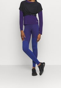 Reebok Trikoot - purple