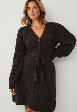 Ellos Plus collection, STRICKKLEID MIT BALLONÄRMELN - Jumper dress - dark brown