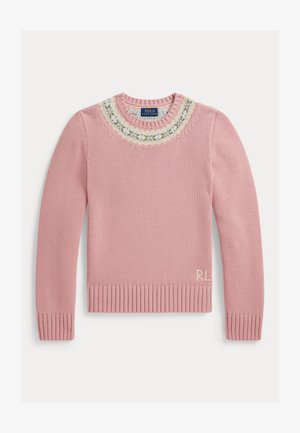 Pull rose tricoté à col rond avec motif floral multicolore autour du col et initiales "RL" près de l'ourlet sur fond blanc.
