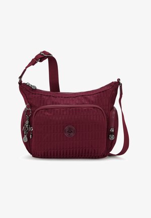 Burgunderfarbene Umhängetasche aus strukturiertem Nylon mit einem Hauptfach mit Reißverschluss, einer Vordertasche und dekorativen Hardwareakzenten.