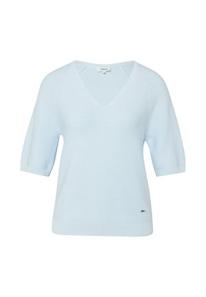 Hellblauer gestrickter Kurzarmpullover mit V-Ausschnitt und geripptem Saum, mit kleinem Metall-Brandetikett unten rechts.