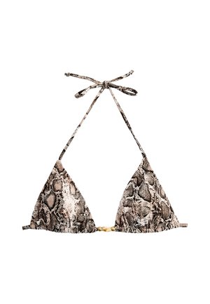 Top bikini w kształcie trójkąta z regulowanymi wiązaniami na szyi i plecach, ozdobiony brązowo-beżowym wzorem w węża oraz małą centralną klamrą.