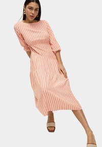 Marks & Spencer LINEN ASYMMETRICAL MIDI - Denní šaty - marmalade