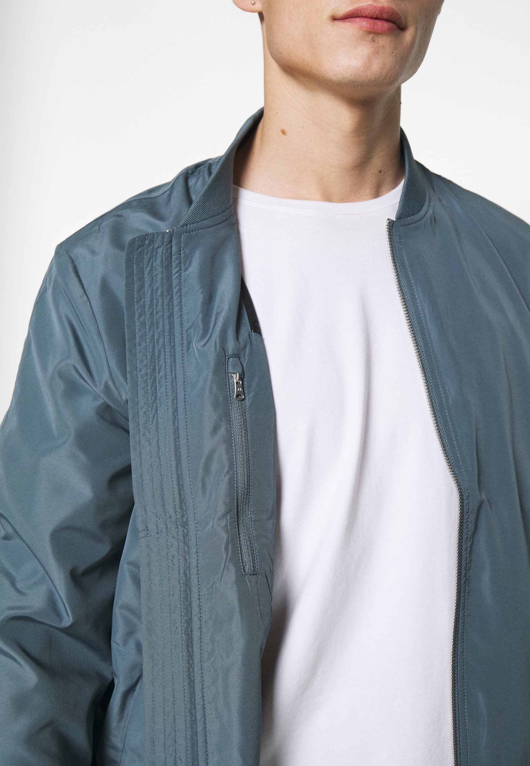 Uomo THOM GRAVITY - Giubbotto Bomber Uomo THOM GRAVITY - Giubbotto Bomber