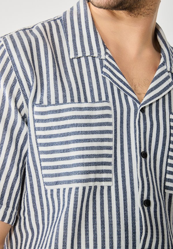 STRIPE RESORT - Shirt3
